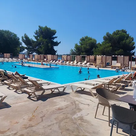 Petra Holiday park Vodice