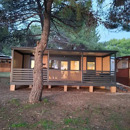 Petra Holiday park *